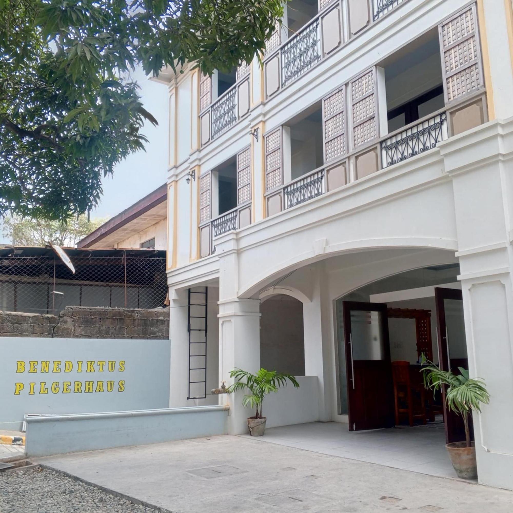 Benediktus Pilgerhaus Hotel Vigan Exterior photo
